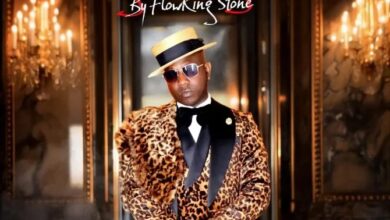 Flowking Stone – Family Picture