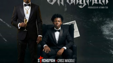 Strongman – I Am A Strongman Ft Criss Waddle